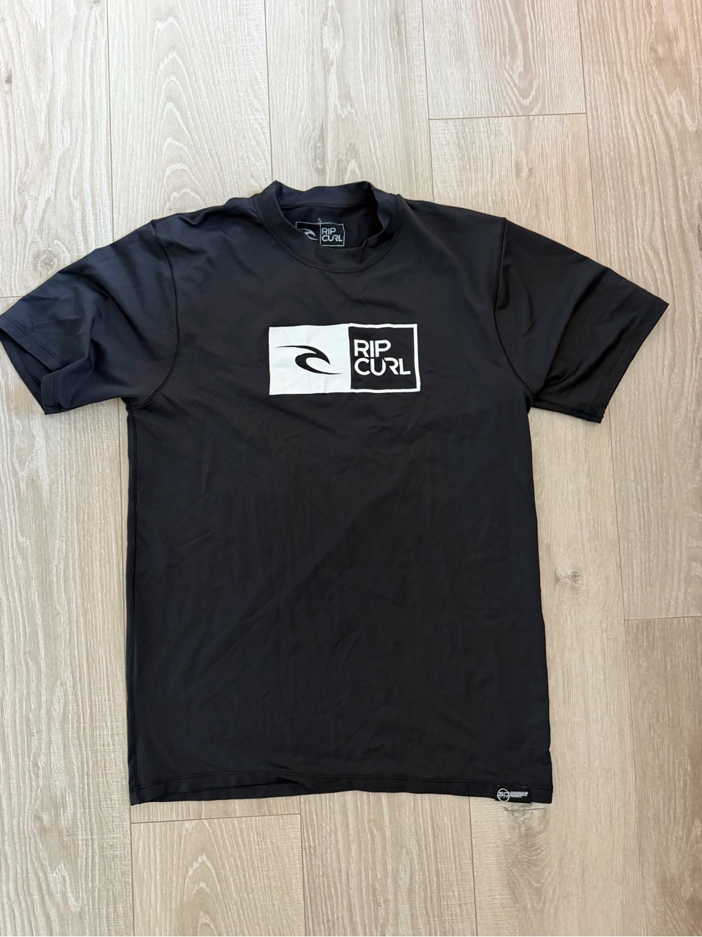 Rip Curl Black Short Sleeve Rash Guard